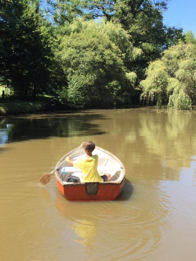 Le Gite Du Petit Renard: A Tranquil Gite With Pool Oradour-Saint-Genest Luaran gambar